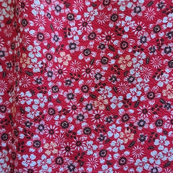 Max Studio Floral V-neck Midi Dress with Balloon Sleeves - Picture 8 of 15